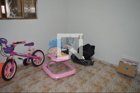 Casa à venda com 180m², 2 quartos e 2 vagasQuarto 2