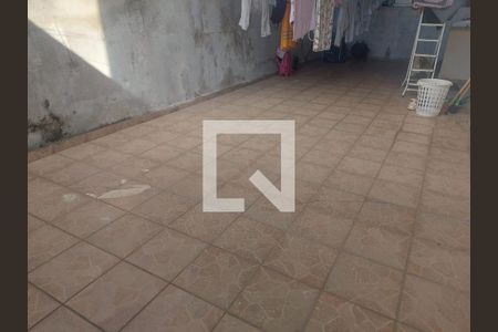 Casa à venda com 180m², 2 quartos e 2 vagasÁrea de Serviço