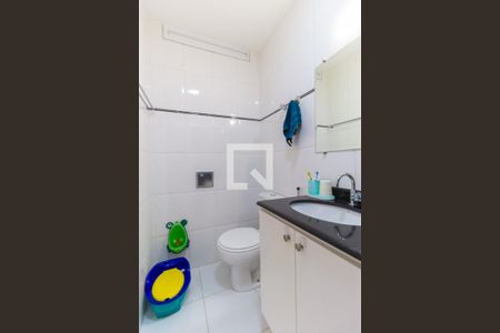 Apartamento à venda com 90m², 2 quartos e 2 vagas Apartamento à venda com 90m², 2 quartos e 2 vagasBanheiro