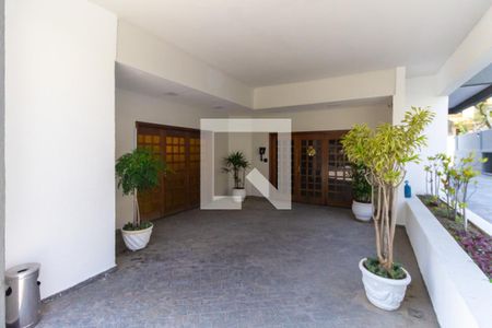 Apartamento à venda com 90m², 2 quartos e 2 vagas Apartamento à venda com 90m², 2 quartos e 2 vagasEntrada