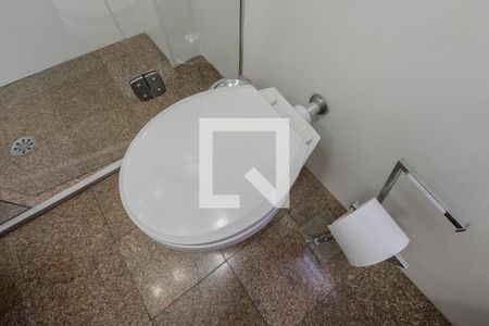 Apartamento para alugar com 464m², 4 quartos e 4 vagas Apartamento para alugar com 464m², 4 quartos e 4 vagasBanheiro 2