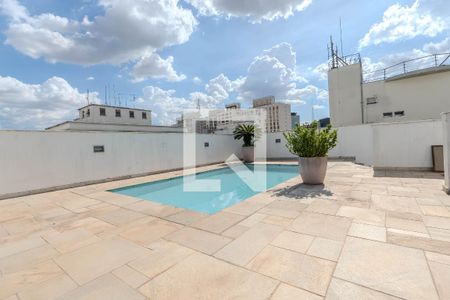 Apartamento para alugar com 464m², 4 quartos e 4 vagas Apartamento para alugar com 464m², 4 quartos e 4 vagasÁrea comum - Piscina