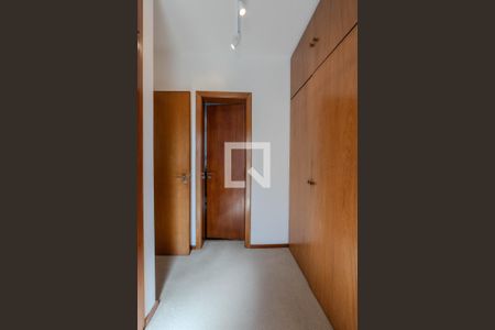 Apartamento para alugar com 464m², 4 quartos e 4 vagas Apartamento para alugar com 464m², 4 quartos e 4 vagascloset da Suite Master