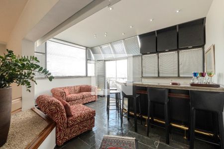 Apartamento para alugar com 464m², 4 quartos e 4 vagas Apartamento para alugar com 464m², 4 quartos e 4 vagasSala de estar