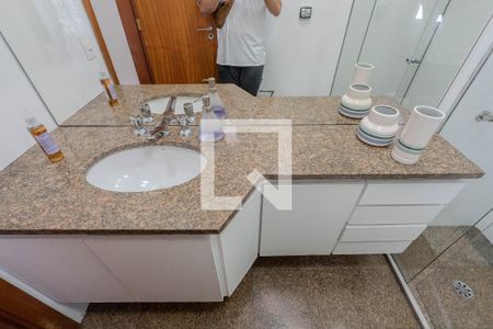Apartamento para alugar com 464m², 4 quartos e 4 vagas Apartamento para alugar com 464m², 4 quartos e 4 vagasBanheiro 2