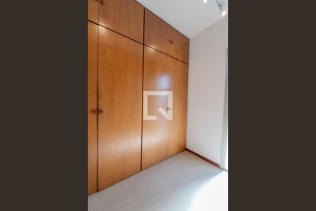 Apartamento para alugar com 464m², 4 quartos e 4 vagas Apartamento para alugar com 464m², 4 quartos e 4 vagascloset da Suite Master