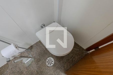 Apartamento para alugar com 464m², 4 quartos e 4 vagas Apartamento para alugar com 464m², 4 quartos e 4 vagasBanheiro