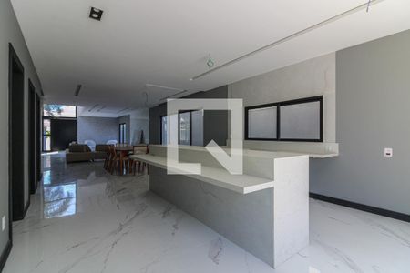 Casa de condomínio à venda com 450m², 4 quartos e 2 vagas Casa de condomínio à venda com 450m², 4 quartos e 2 vagasCozinha