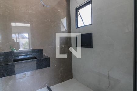 Casa de condomínio à venda com 450m², 4 quartos e 2 vagas Casa de condomínio à venda com 450m², 4 quartos e 2 vagasSuíte 2 - Banheiro