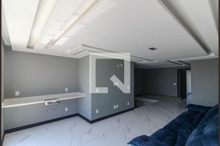 Casa de condomínio à venda com 450m², 4 quartos e 2 vagas Casa de condomínio à venda com 450m², 4 quartos e 2 vagasSala