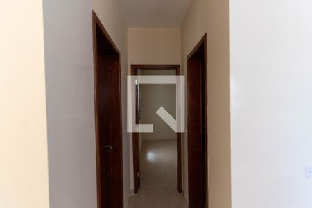 Corredor de apartamento para alugar com 2 quartos, 47m² em Artur Alvim, São Paulo