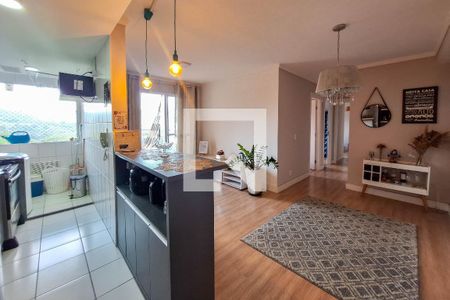 Sala de apartamento para alugar com 3 quartos, 74m² em Maria Paula, São Gonçalo