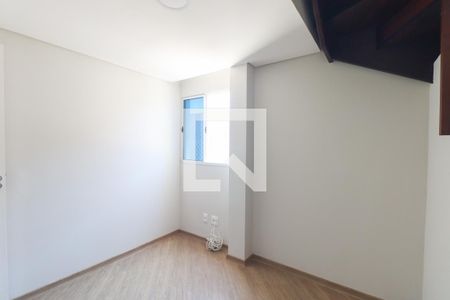 Quarto 1 de apartamento para alugar com 3 quartos, 106m² em Bacacheri, Curitiba