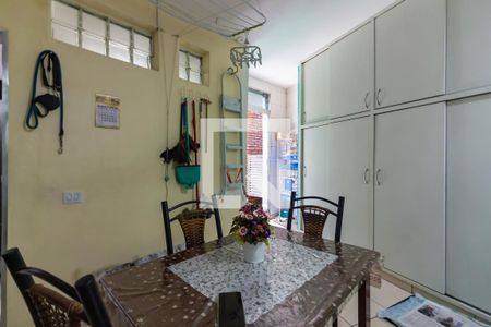 Casa à venda com 192m², 4 quartos e 2 vagasCopa 