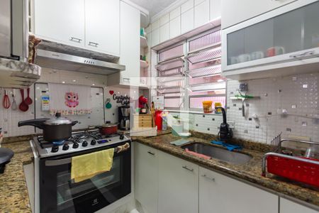 Casa à venda com 192m², 4 quartos e 2 vagasCozinha 