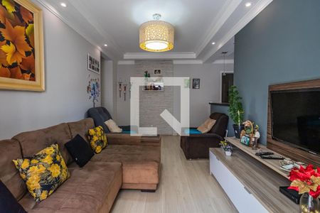 Sala de apartamento para alugar com 2 quartos, 72m² em Jardim Tupanci, Barueri