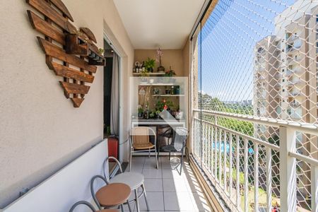 Varanda de apartamento para alugar com 2 quartos, 72m² em Jardim Tupanci, Barueri