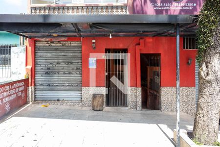 Casa para alugar com 120m², 2 quartos e sem vagaFachada