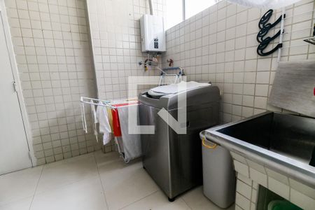 Apartamento para alugar com 172m², 3 quartos e 1 vaga Apartamento para alugar com 172m², 3 quartos e 1 vagaÁrea de Serviço