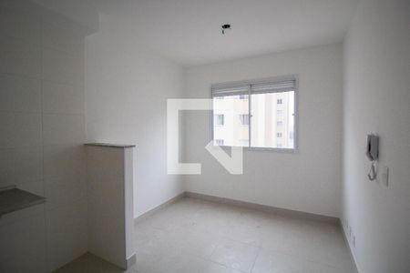 Sala de apartamento para alugar com 2 quartos, 33m² em 33, São Paulo