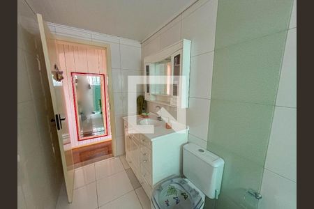 Casa para alugar com 140m², 3 quartos e 2 vagas Casa para alugar com 140m², 3 quartos e 2 vagasBanheiro 1