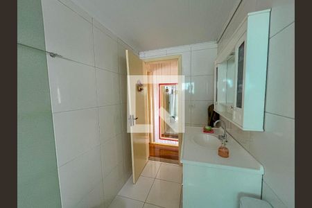 Casa para alugar com 140m², 3 quartos e 2 vagas Casa para alugar com 140m², 3 quartos e 2 vagasBanheiro 1