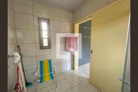 Casa para alugar com 140m², 3 quartos e 2 vagas Casa para alugar com 140m², 3 quartos e 2 vagasBanheiro 3