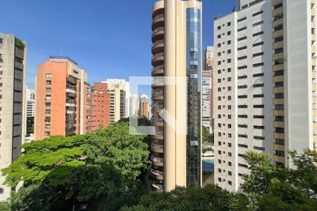 Vista de apartamento à venda com 4 quartos, 242m² em Indianópolis, São Paulo