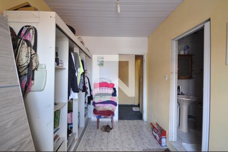 Casa à venda com 200m², 3 quartos e 2 vagasSuíte 2