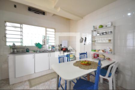 Casa à venda com 200m², 3 quartos e 2 vagasCozinha 1