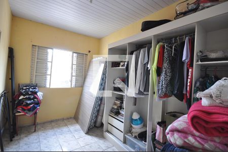 Casa à venda com 200m², 3 quartos e 2 vagasSuíte 2