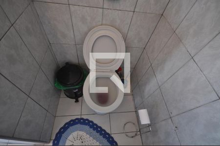 Casa à venda com 200m², 3 quartos e 2 vagasBanheiro da Suíte 1