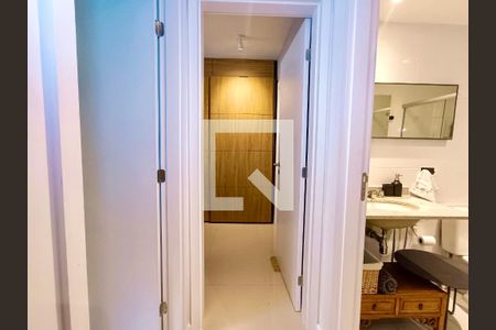 Apartamento para alugar com 71m², 2 quartos e 1 vagaCorredor