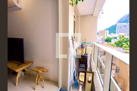 Apartamento para alugar com 71m², 2 quartos e 1 vagaVaranda