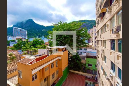 Apartamento para alugar com 71m², 2 quartos e 1 vagaVaranda vista