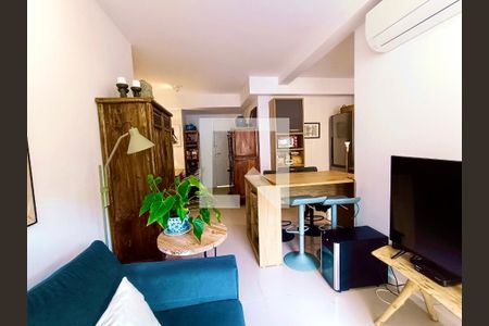 Apartamento para alugar com 71m², 2 quartos e 1 vagaSala