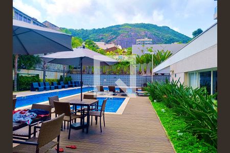 Apartamento para alugar com 71m², 2 quartos e 1 vagaÁrea Comum - Playground