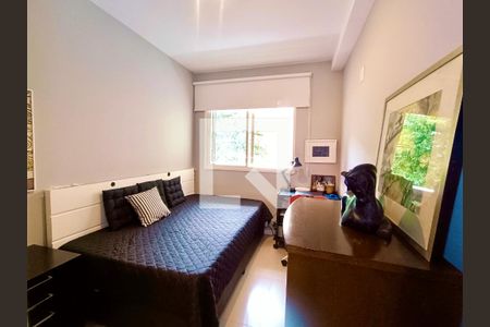 Apartamento para alugar com 71m², 2 quartos e 1 vagaQuarto