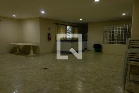 Apartamento para alugar com 64m², 2 quartos e 1 vagaÁrea comum 
