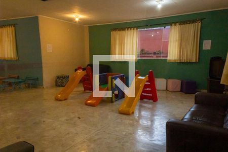 Apartamento para alugar com 64m², 2 quartos e 1 vagaÁrea comum 