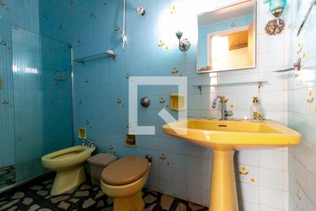 Banheiro da Suíte de casa à venda com 3 quartos, 214m² em Serra, Belo Horizonte