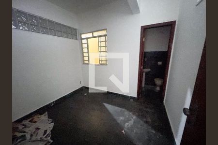 quarto 1 suite de apartamento para alugar com 2 quartos, 55m² em Califórnia, Belo Horizonte