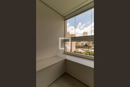 Varanda  de apartamento para alugar com 2 quartos, 48m² em Vila Buarque, São Paulo