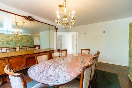 Casa à venda com 370m², 3 quartos e 5 vagasSala de Jantar