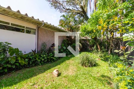 Casa à venda com 370m², 3 quartos e 5 vagasQuintal