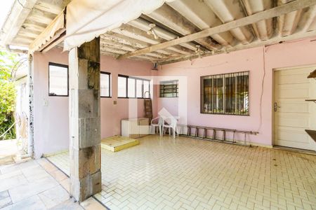 Casa à venda com 370m², 3 quartos e 5 vagasQuintal