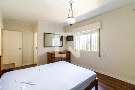 Casa à venda com 370m², 3 quartos e 5 vagasSuíte 1