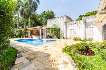 Casa à venda com 370m², 3 quartos e 5 vagasQuintal