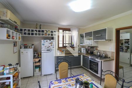 Casa para alugar com 200m², 4 quartos e 3 vagasCozinha