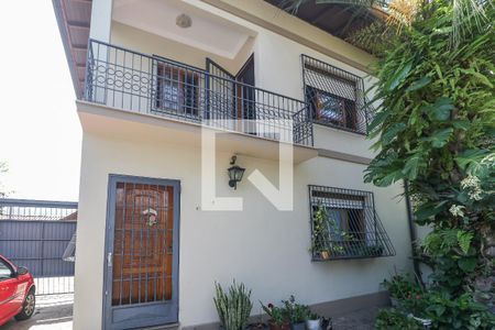 Casa para alugar com 200m², 4 quartos e 3 vagasFachada